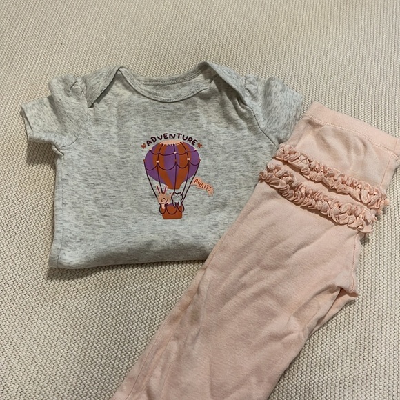 Gifted to @jenniferande328 🧡 • Carter’s 2 Piece Adventure Awaits Set - Picture 10 of 10